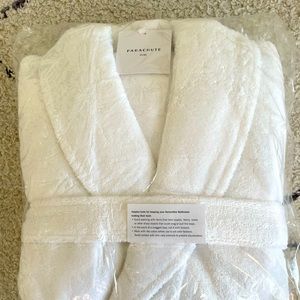 Parachute Classic Turkish Cotton Robe White Size S
